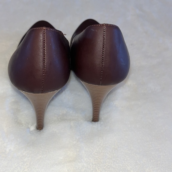 💖 Brown Heels Size 8 - Picture 4 of 5